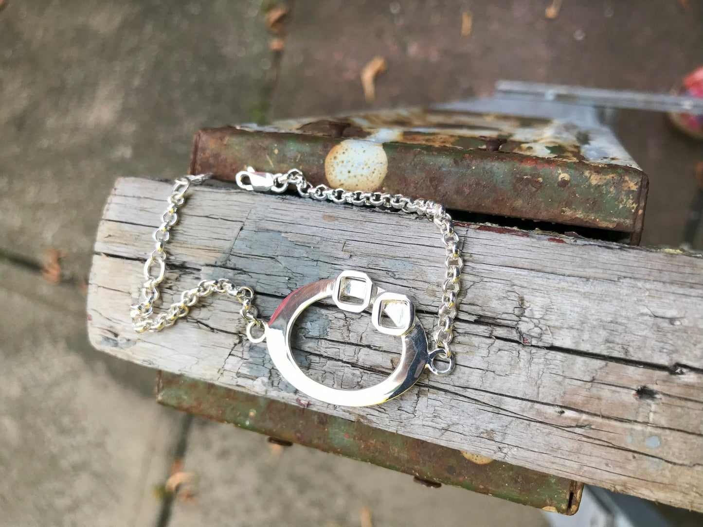 BRACELET OVAL CHAÎNE CARRÉ