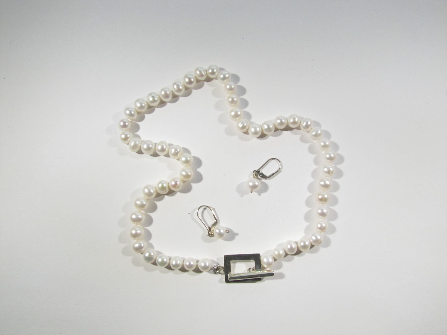 COLLIER PERLES EAU DOUCE BLANC RECTANGLE