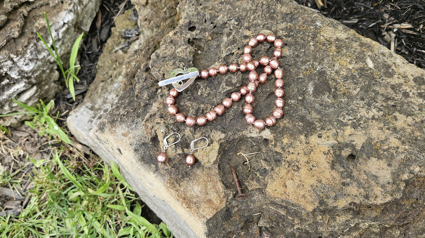 COLLIER PERLES EAU DOUCE BRUN