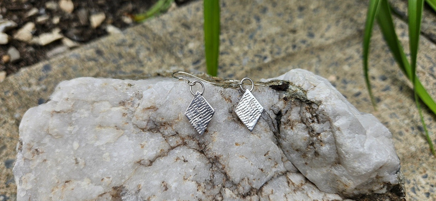 BOUCLES LOSANGE LIGNÉ