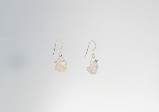 BOUCLES PERLES KESHI PETITE PÉTALE