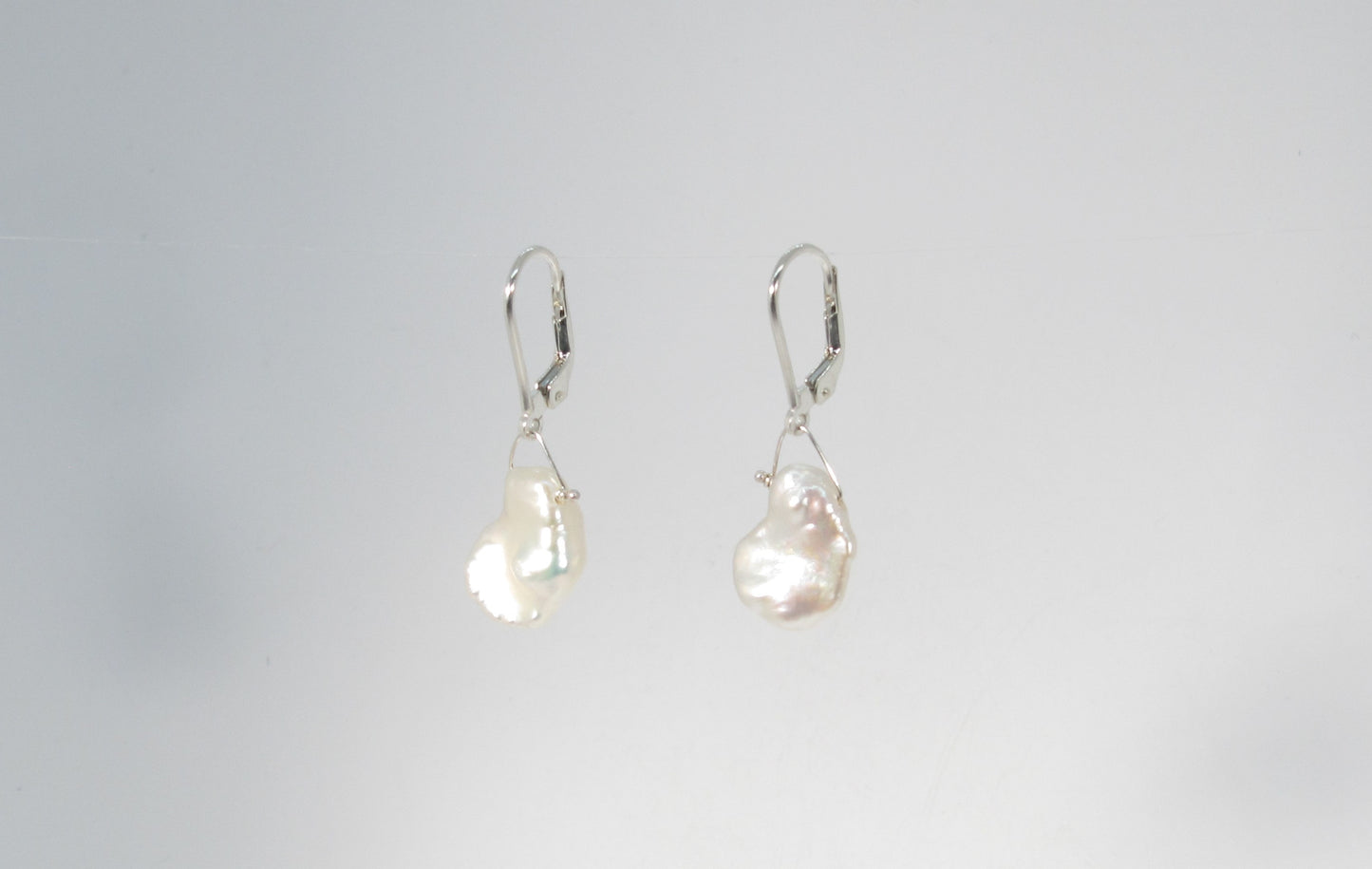 BOUCLES PERLES KESHI BLANCHE GRAND
