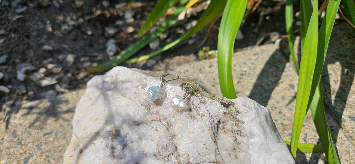 BOUCLES PERLES KESHI GRIS GRAND