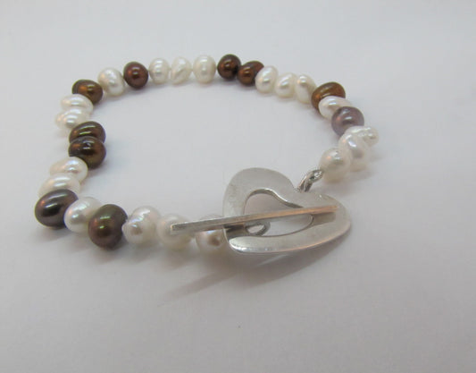 BRACELET PERLES EAU DOUCE BLANC BRUN COEUR
