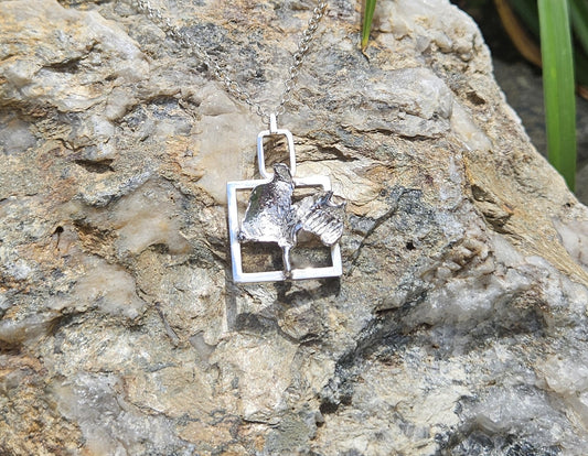 COLLIER PENDENTIF ARBRE CARRÉ