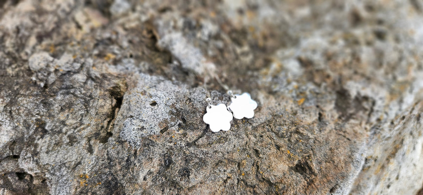 BOUCLES FLEUR UNIE